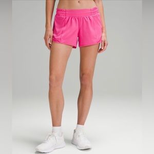 Lululemon Hottt Hot shorts 4”